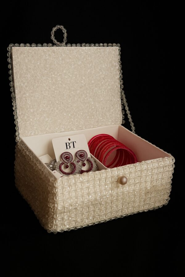 beaded jewellery box